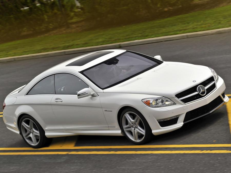  Mercedes-Benz CL63 AMG 2010 года  (US) (фото 2 из 21)